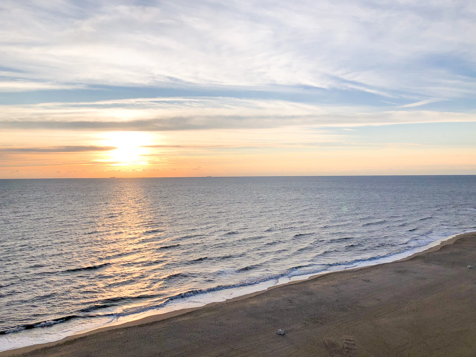 Virginia Beach, Virginia photo 4 by Jenna Lee