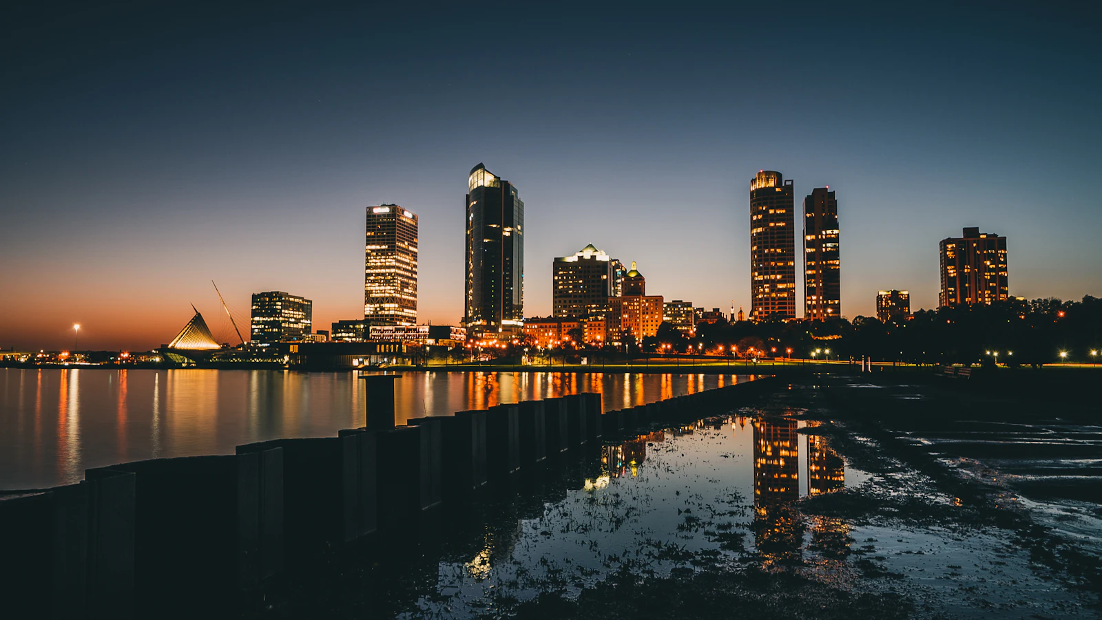 Milwaukee, Wisconsin photo 4 by Wei Zeng