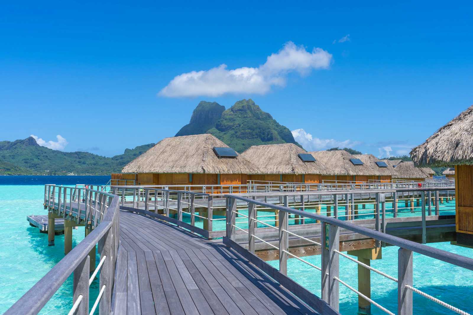 Bora Bora, French Polynesia photo 8 by Roméo A.