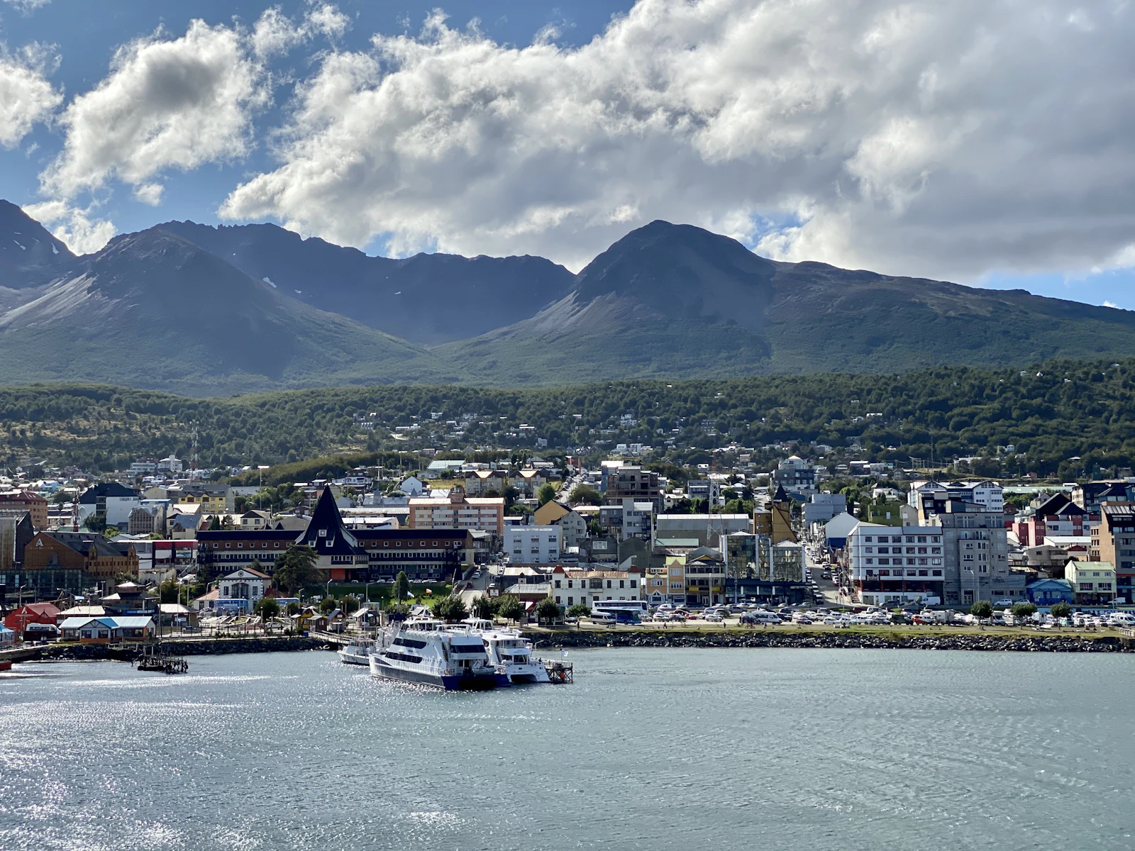 Ushuaia, Argentina photo 10 by 66 north