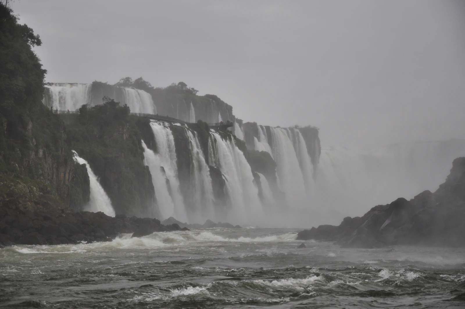Foz do Iguaçu, Brazil photo 4 by gabriel xu