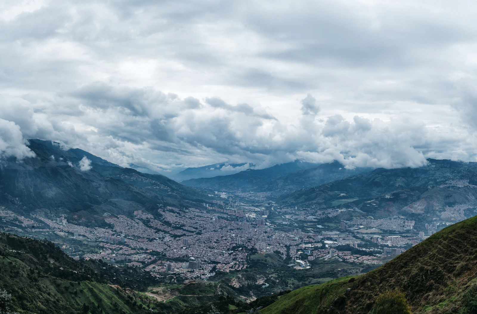 Medellín, Colombia photo 10 by paweldotio