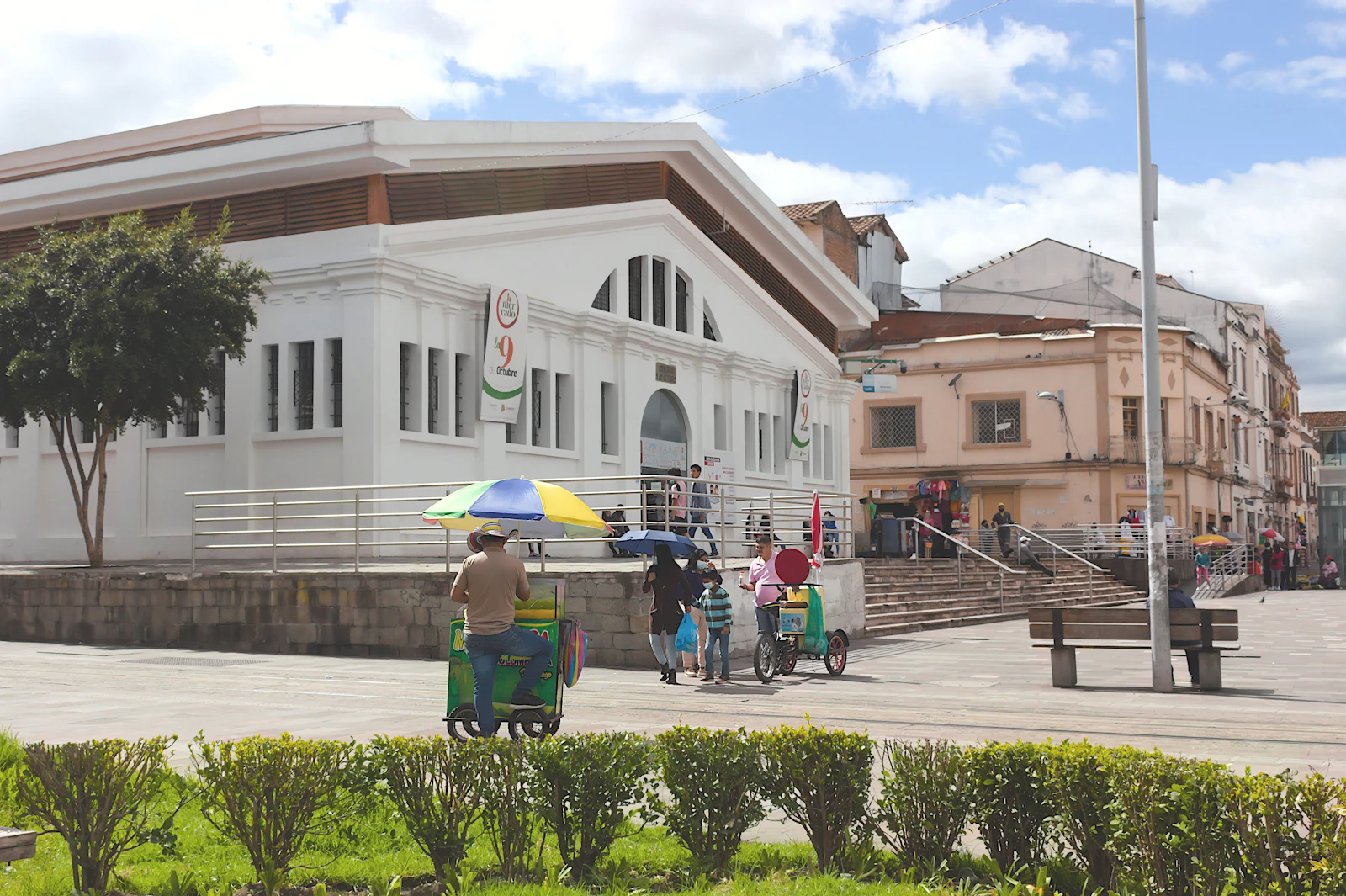Cuenca, Ecuador photo 18 by Jonathan MONCK-MASON