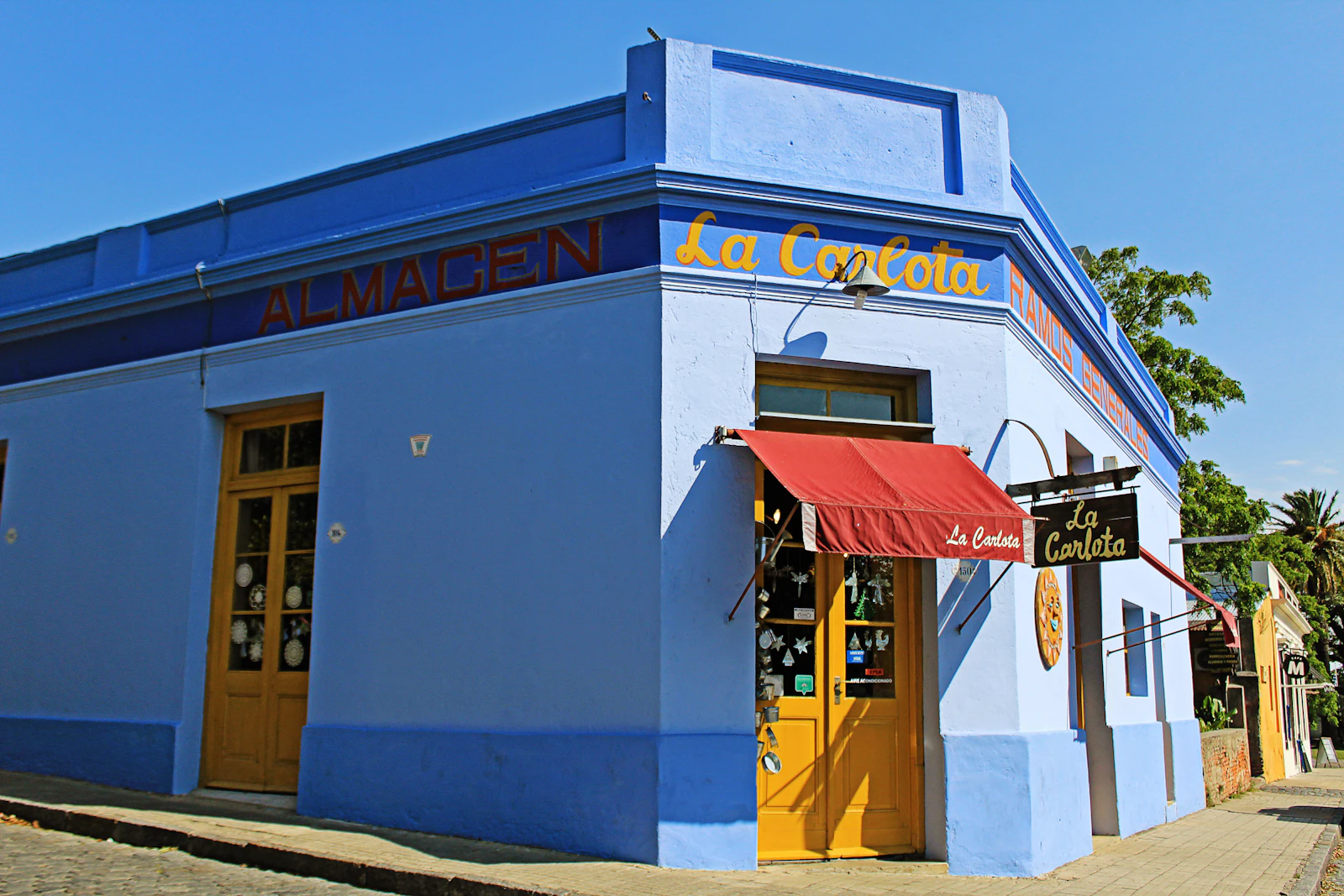 Colonia del Sacramento, Uruguay photo 4 by Marcela Laskoski