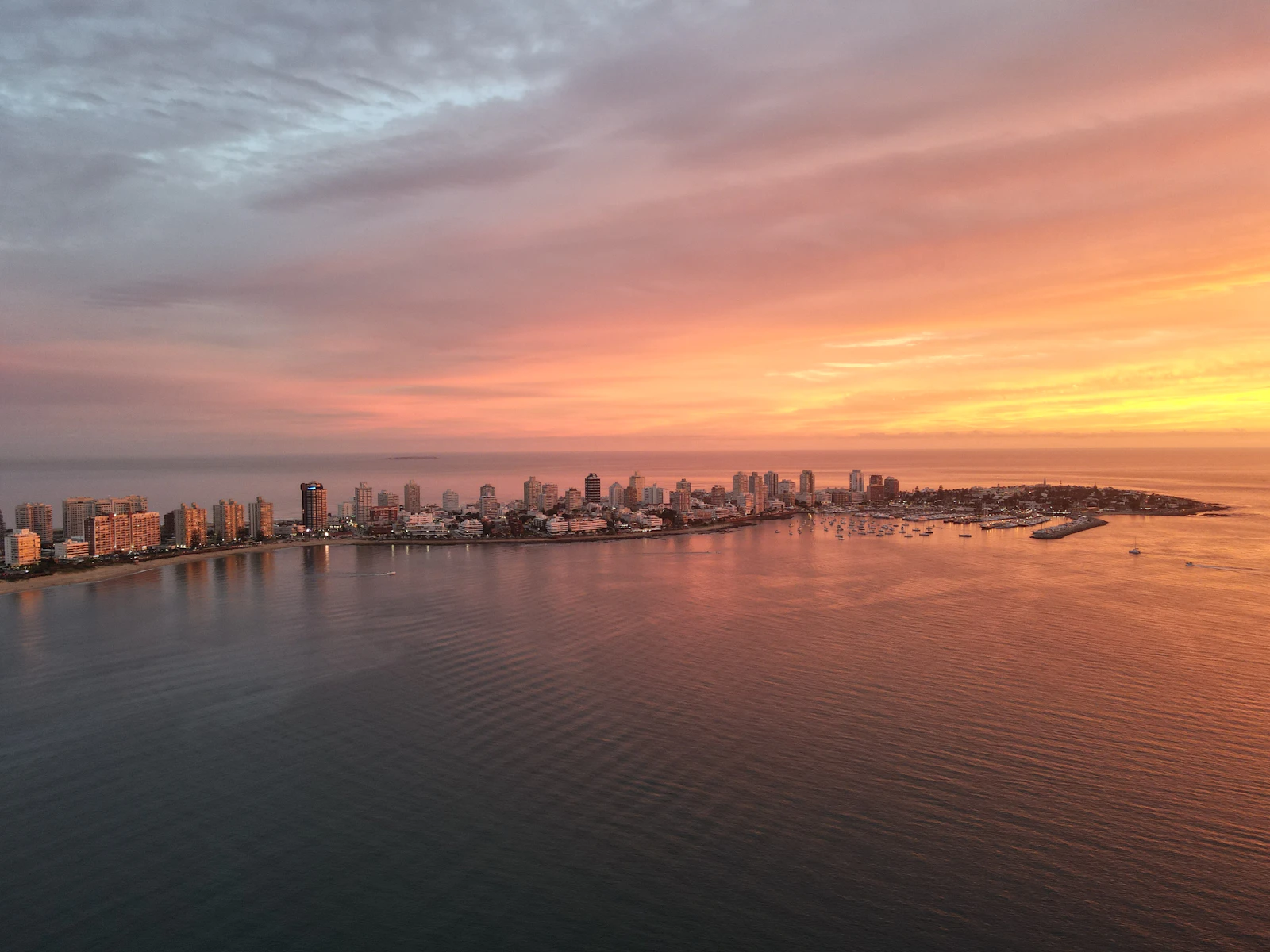 Punta del Este, Uruguay photo 7 by Pedro Slinger